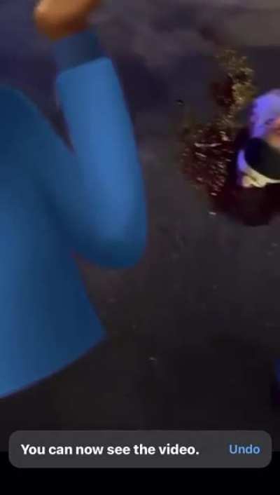 Robbery gone wrong (what song is that ?)