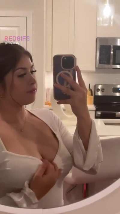 You wouldn&rsquo;t last a minute if I give you a tit Job