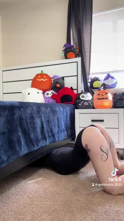 @gothbarbie_2023