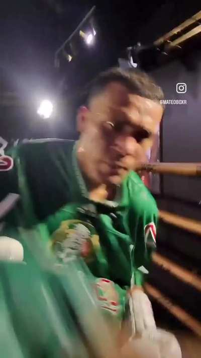 POV Of What It&rsquo;s Like To Be In The Ring With David Benavidez