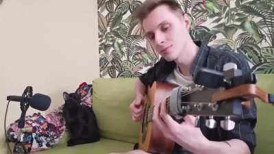 Black cat singing blues