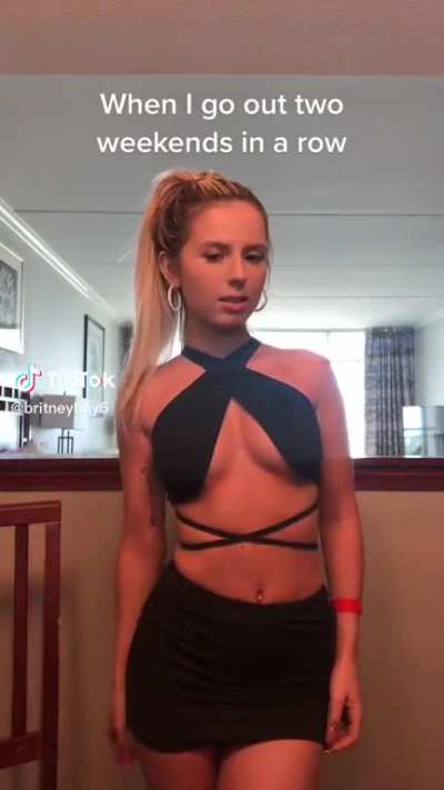 @britneyboy6: Love the Dress!