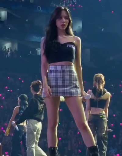 230908 Mina