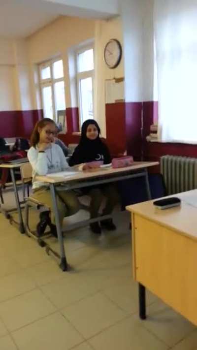 Buldur kızları video &ccedil;ekerse 😳😳😳😳😳😳😳