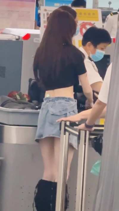 Han So-hee 