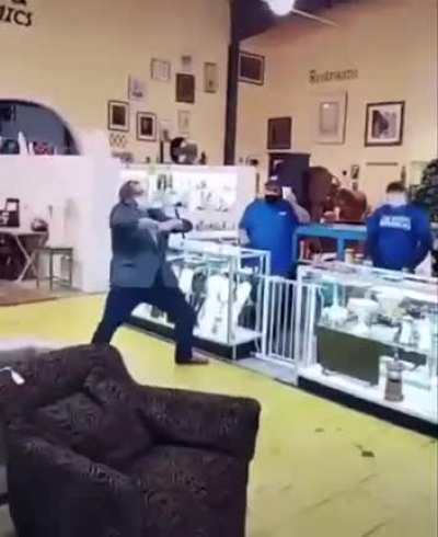 caramelldansen (title unrelated to video)