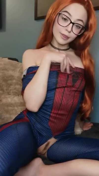 [F] Does seeing my petite body make you wanna thwip your web inside me?