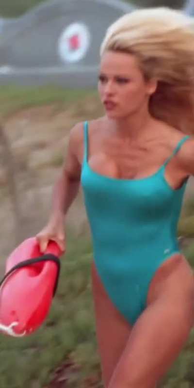 Pamela Anderson 