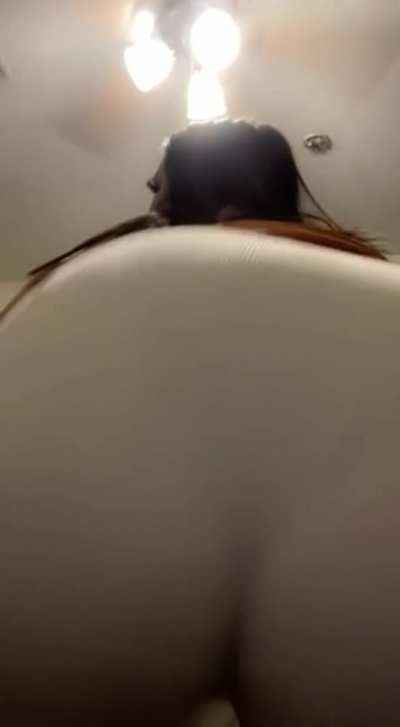 Latina twerking ;) whatcha think?