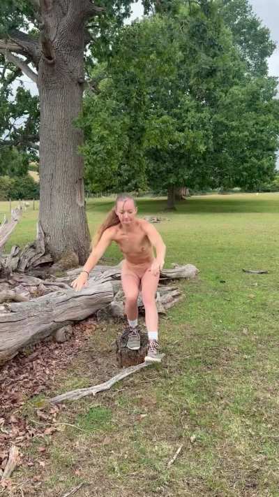 u/rosieposieblue1 showing every aspect of being in "Great Physical Shape" with lean, cut muscle mass, flexibility, mobility and balance while getting her exercise in outside.
