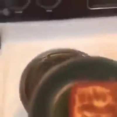 🤔