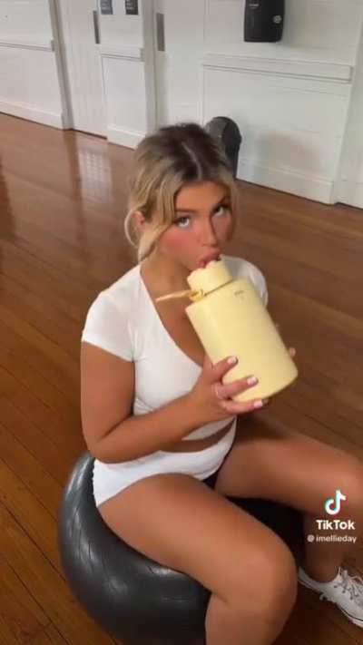 Aussie babe