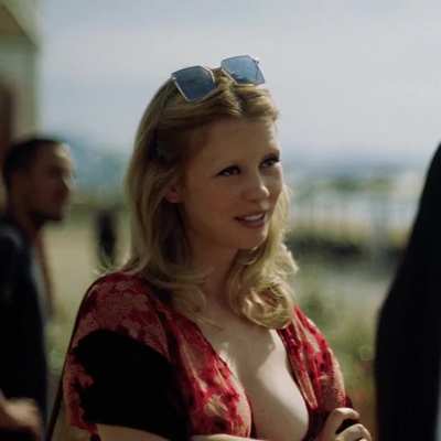 Mia Goth