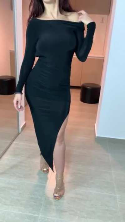 Little black dress [F]