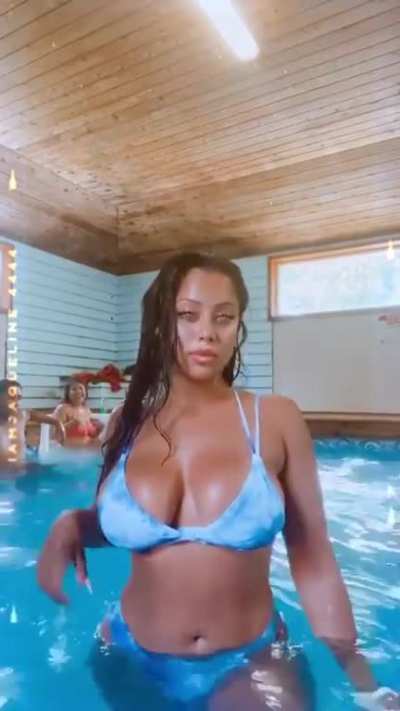Aqua Drops 💧💧