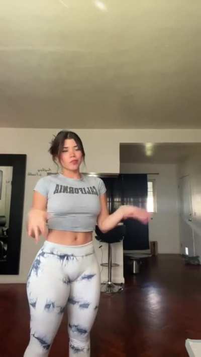 Alejandra Valero