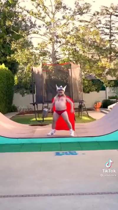 Jack Black goes hammer on tiktok