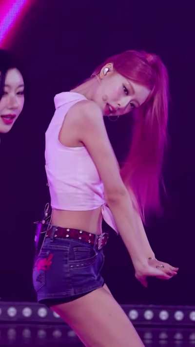 ITZY - Yuna