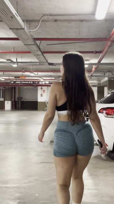 Incredible Jiggles