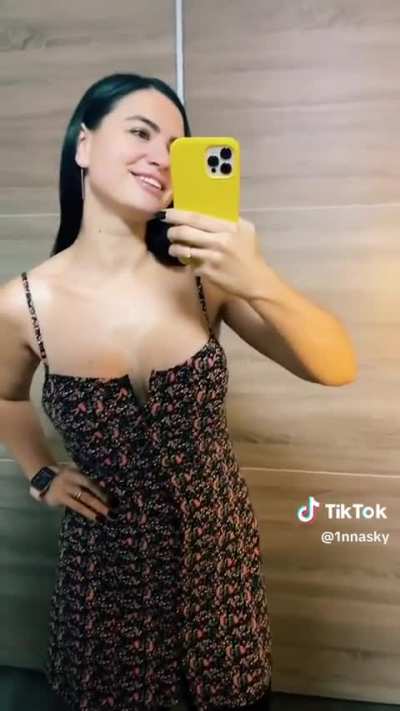 @1nnaSky