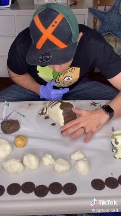 Appa from avatar the last air bender made out of Oreos