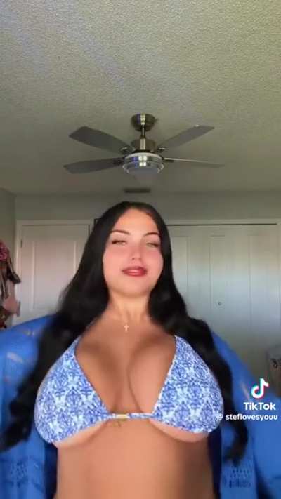 @steflovesyouu