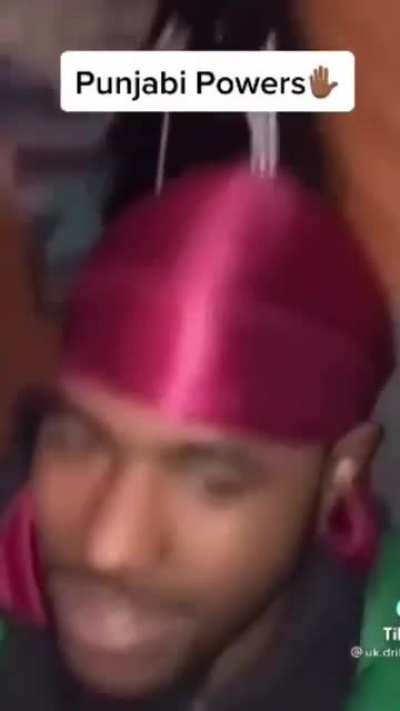 Ayoo JJ and Vikk moving mad......(guys it&rsquo;s just a joke, also I already uploaded it on other subreddit aswell so don&rsquo;t come at me pls😊)