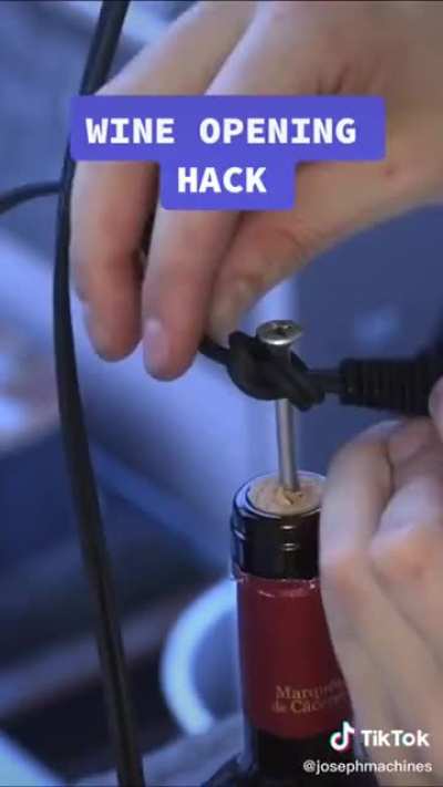 How to open a wine bottle