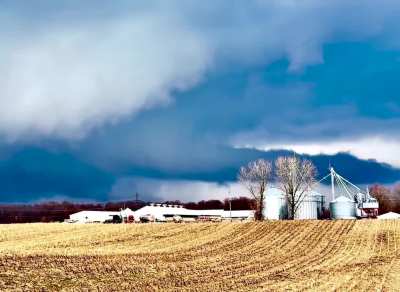Tail cloud near Three Rivers, Mi