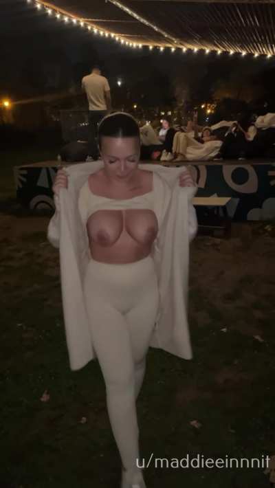 Hope older men enjoy eating ass