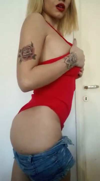 sexy hot babe