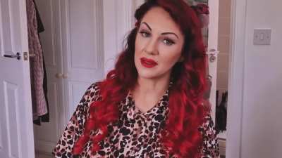 My latest YouTube video is live now. How I transform myself from BASIC BITCH TO 1940s PIN UP 💋💄links to my YouTube channel in the comments below 👇 