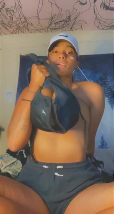 Possibly the best tits I&rsquo;ve ever seen on reddit ( her Free album In Comments )