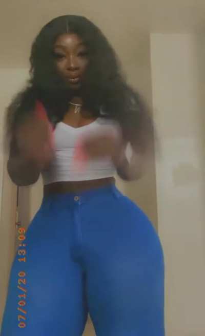 🙀