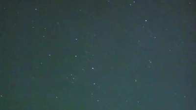 Anyone know what this is? Recorded in Big Bear Lake, California in 2020.