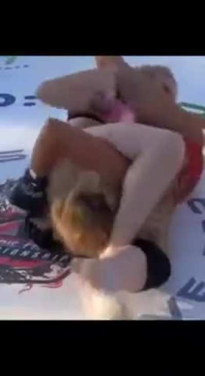 WWE trashy edition
