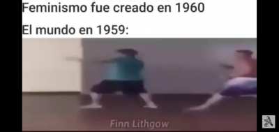 Yo y mi pana al ganar una discusion contra la ni&ntilde;a feminazi del salon.