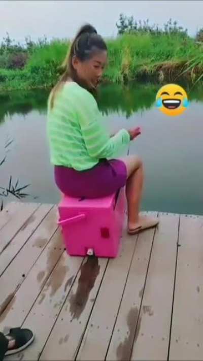Innocent balloon pop