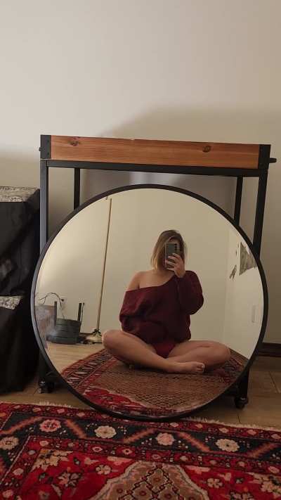 I wish you were here and could help me take my shirt of[F]...