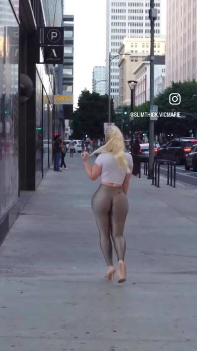 🧟&zwj;♂️🍑