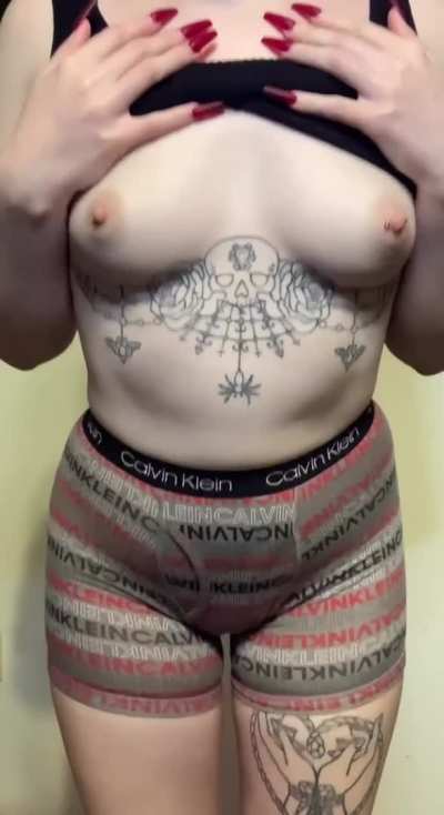 little boobs are sexy too&hellip; agree? [stba]