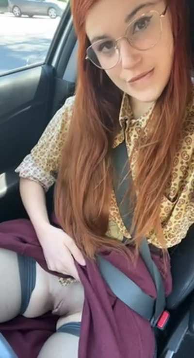 I&rsquo;m out in your driveway and I&rsquo;m not wearing panties. Come outside and breed me.