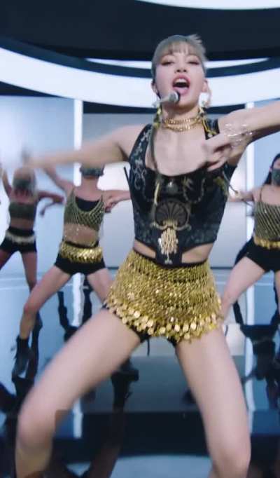 Blackpink - Lisa