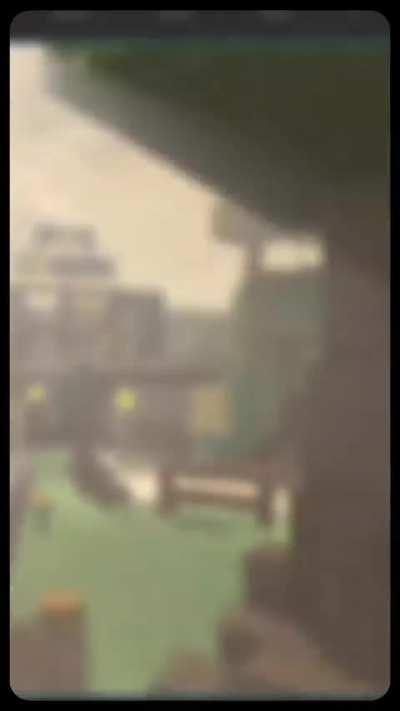 Creando un juego social en Roblox, estilo retro. &iquest;Les gusta?