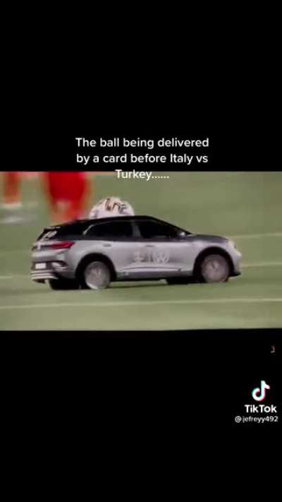 😭
