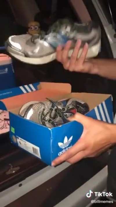 Cursed_Sneaker_Meetup