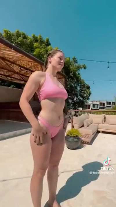 💦