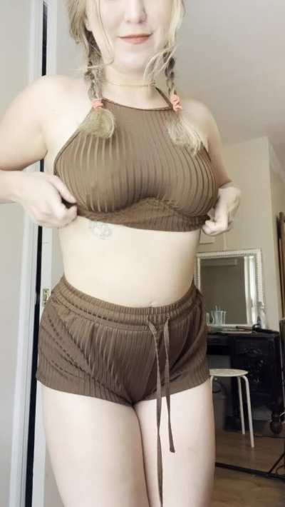 Contagious smile as I pop out my pretty tits ;)