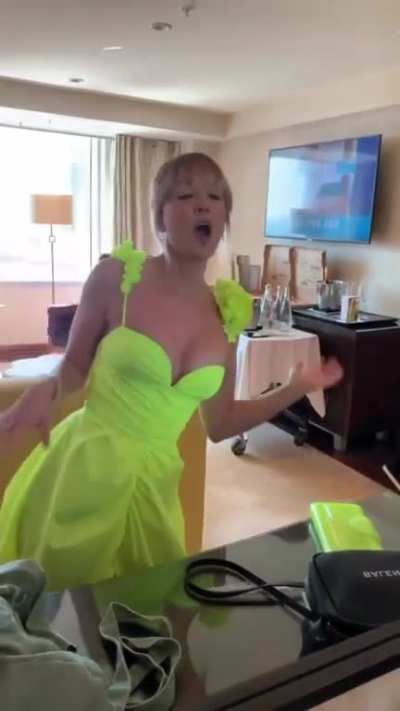 Kaley Cuoco