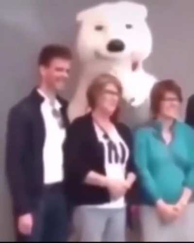 Blursed_bear
